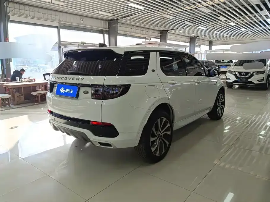 Land Rover Discovery Sport — фото 10