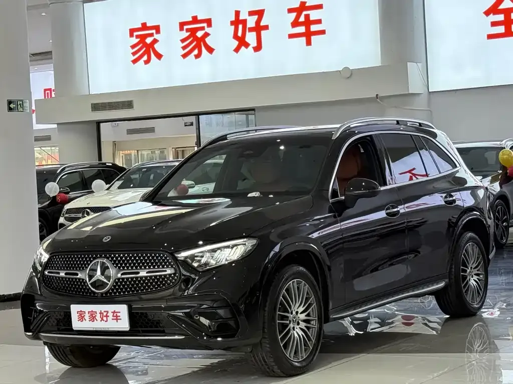 Mercedes-Benz GLC — фото 1