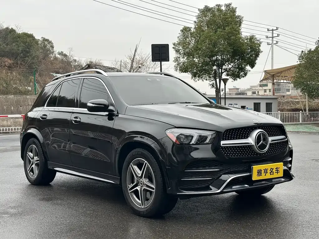Mercedes-Benz GLE — фото 8