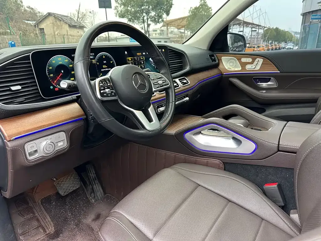 Mercedes-Benz GLE — фото 5