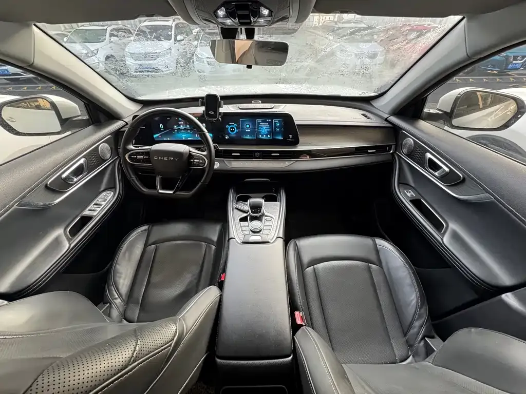 Chery Tiggo 8 PRO — фото 8