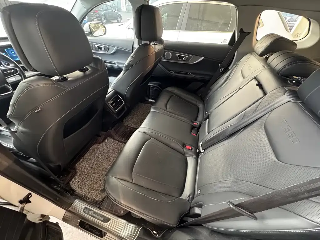 Chery Tiggo 8 PRO — фото 10