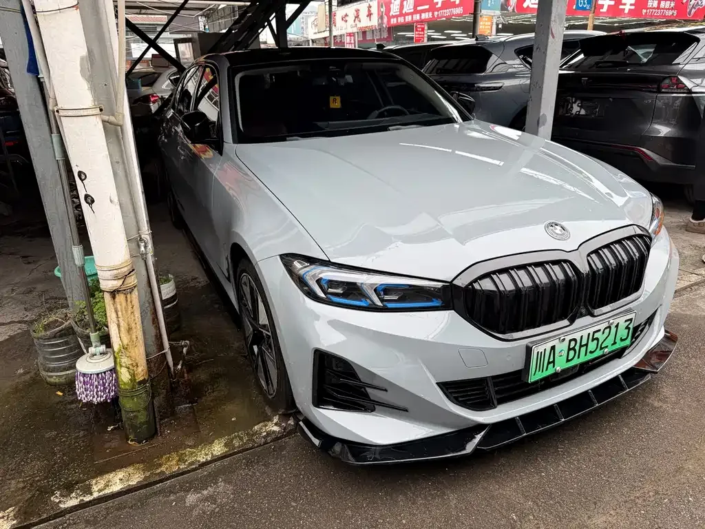 BMW i3 — фото 1