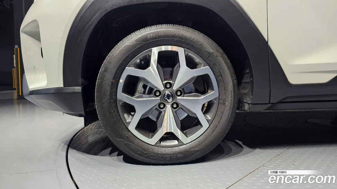 KG Mobility (Ssangyong) Torres — фото 2