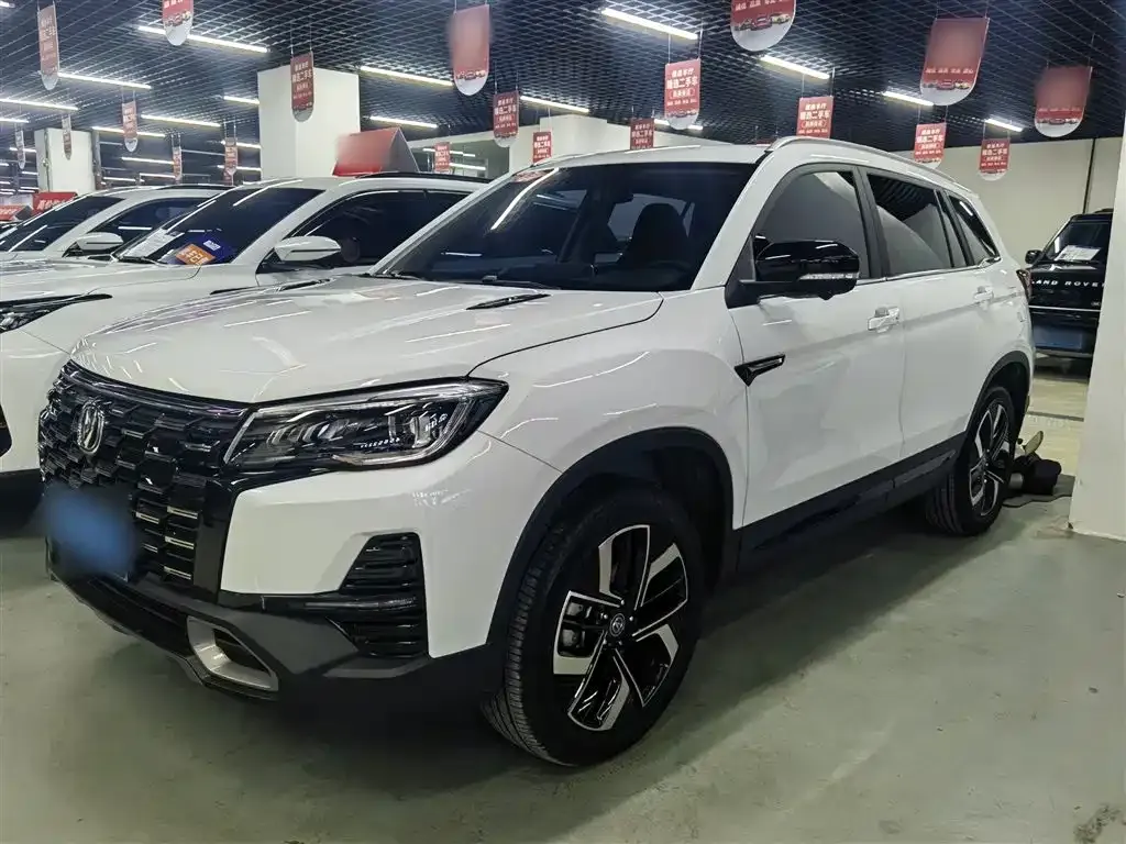 Changan CS75 — фото 1