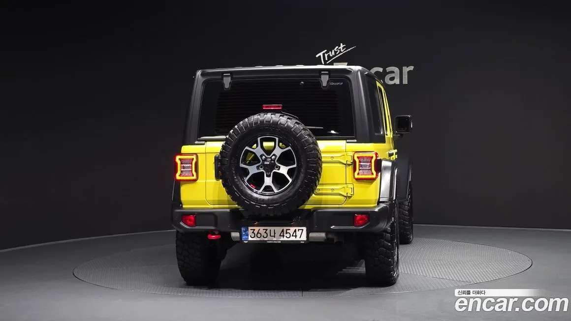 Jeep Wrangler — фото 5