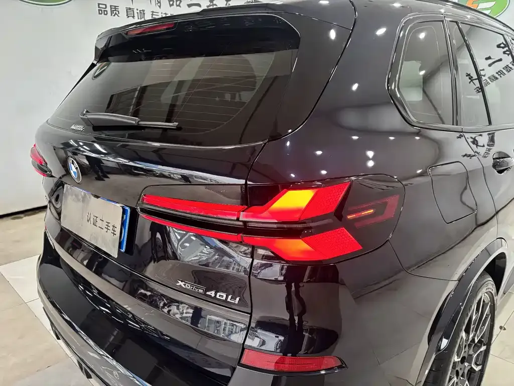 BMW X5 — фото 10