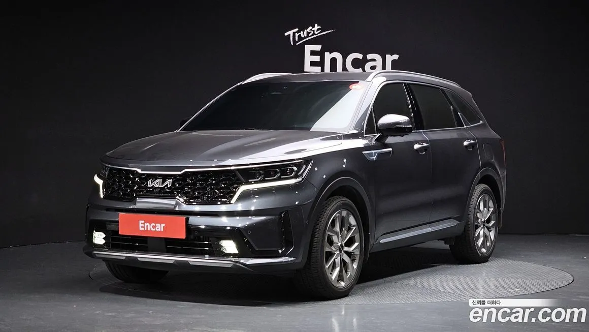 Kia Sorento — фото 1