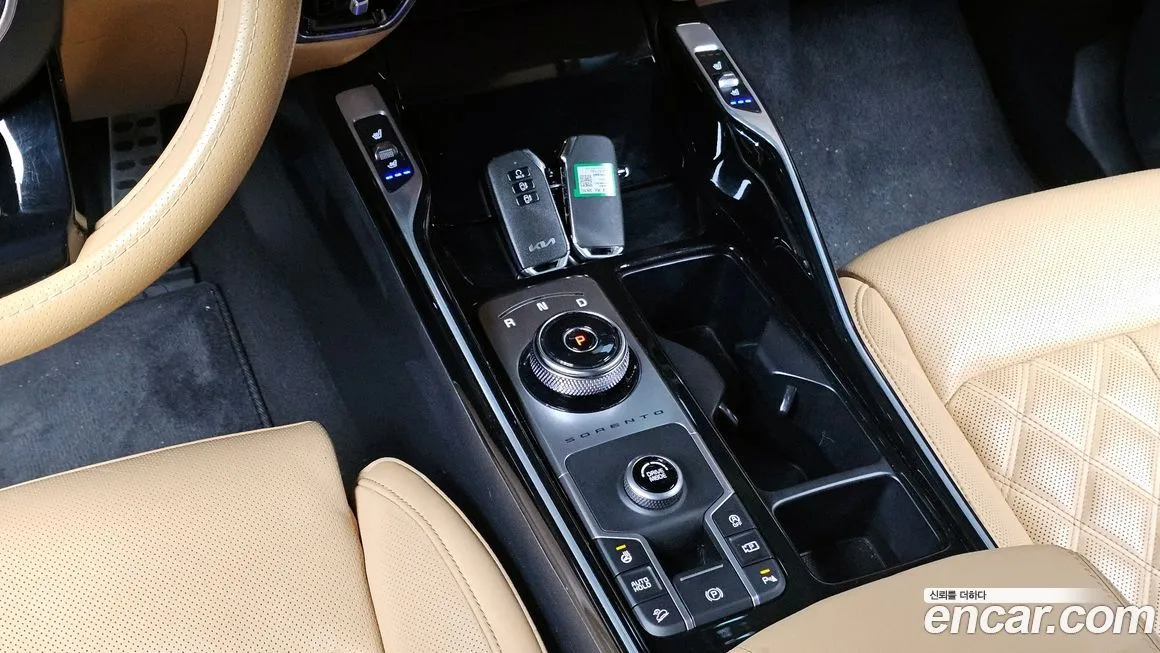 Kia Sorento — фото 6
