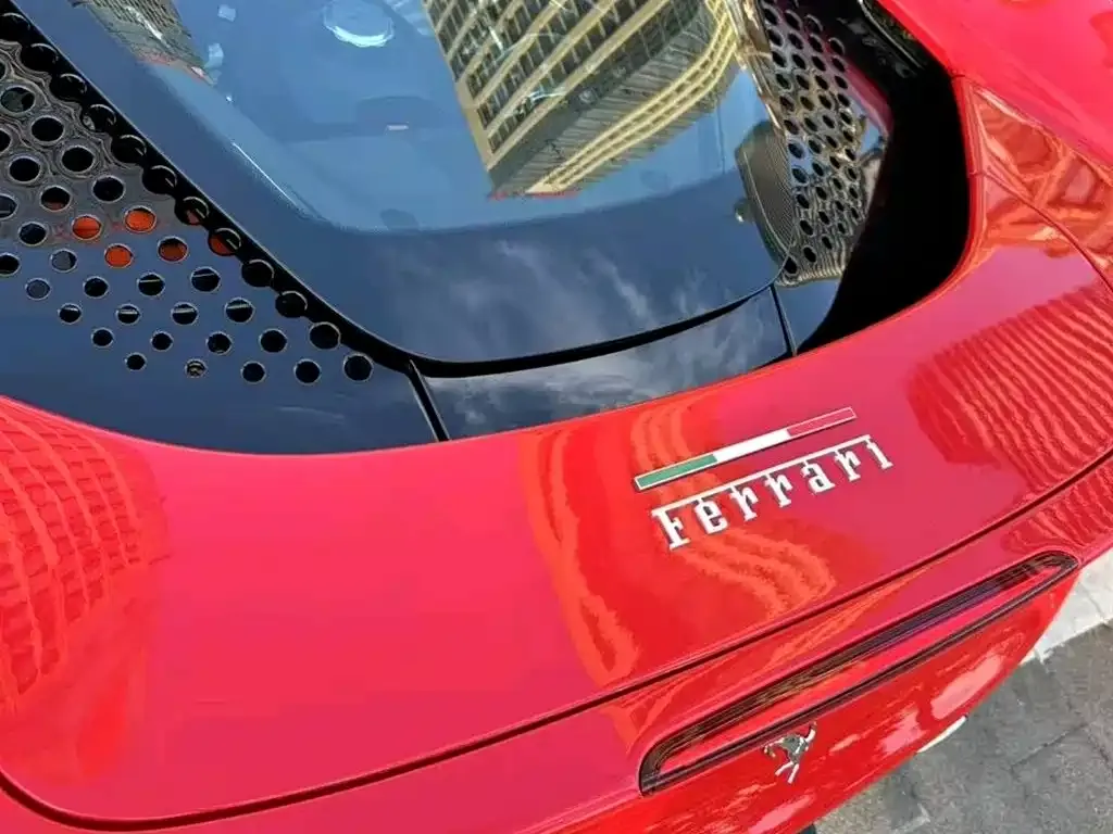 Ferrari SF90 — фото 2