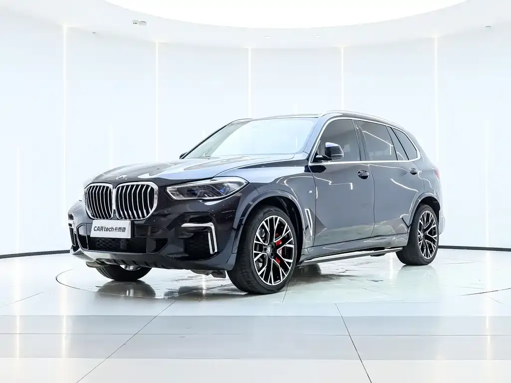 BMW X5 — фото 1