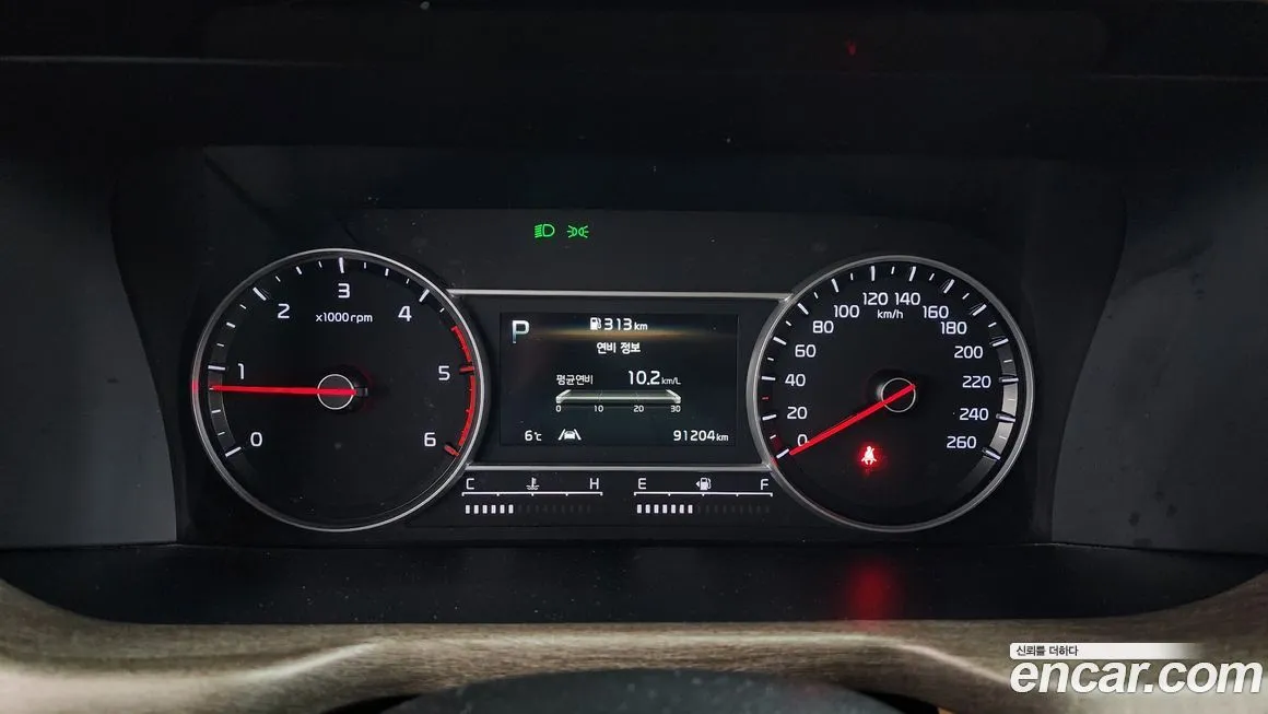 Kia Sorento — фото 7
