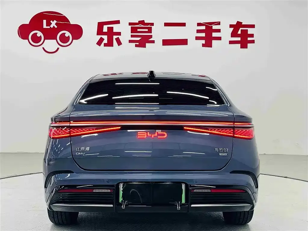 BYD Seal 07 DM-i — фото 10
