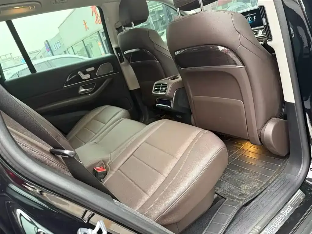 Mercedes-Benz GLS — фото 5