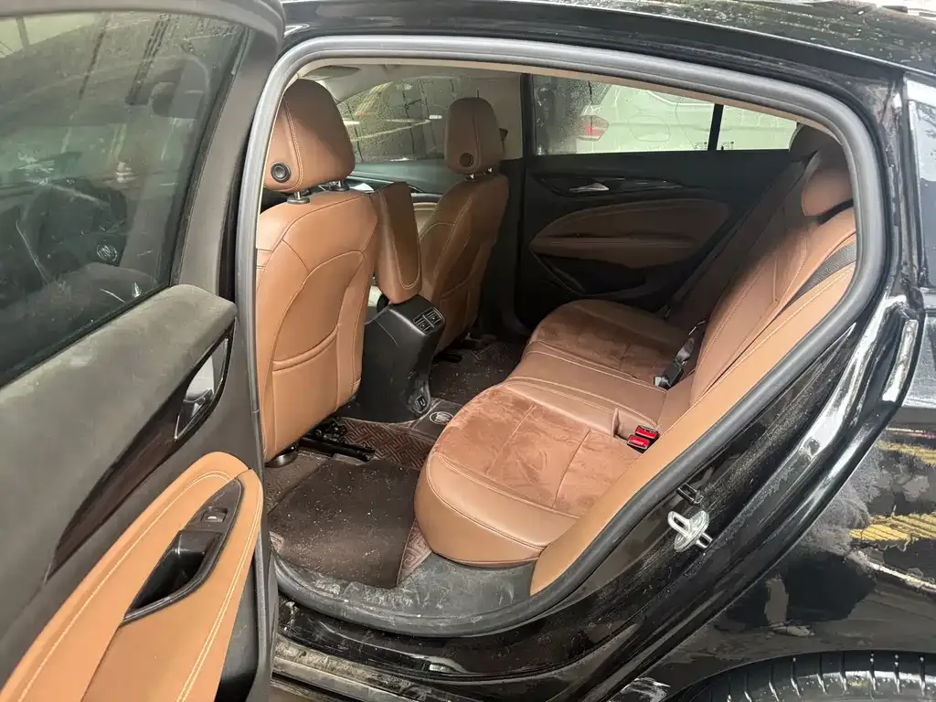 Buick Regal — фото 6