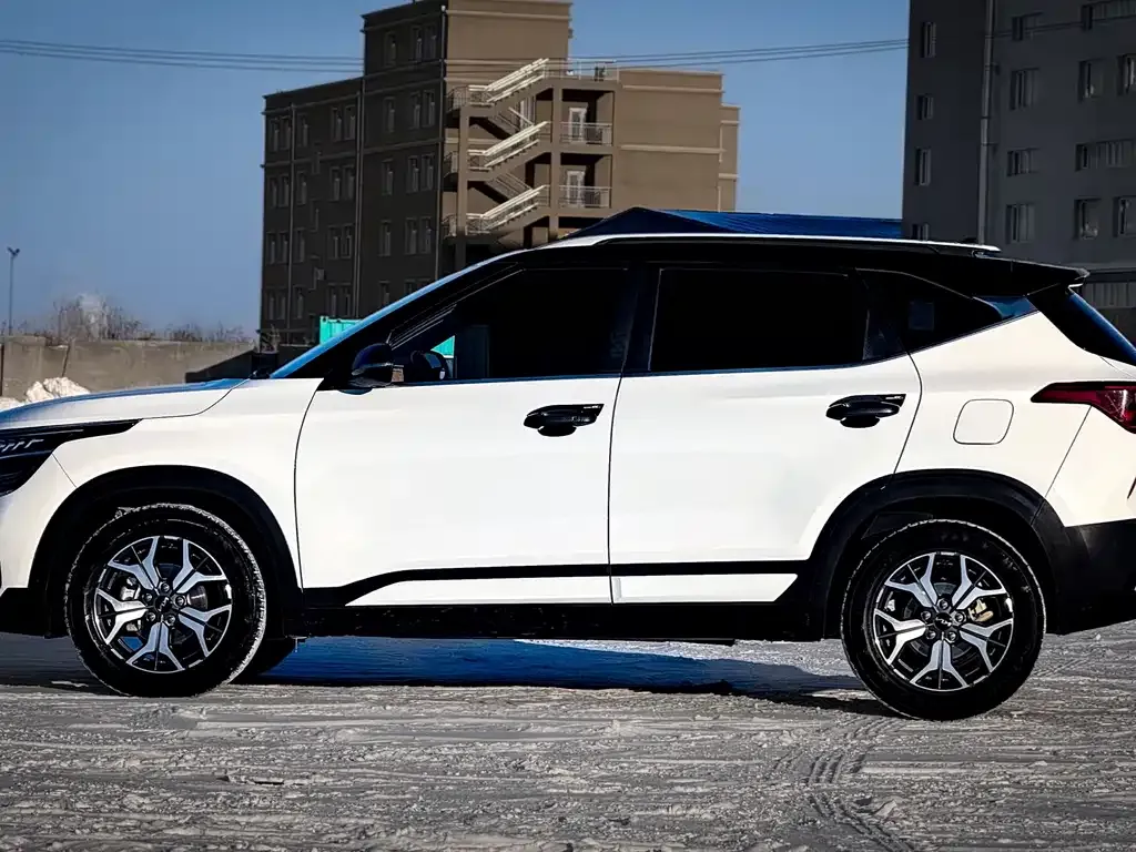 Kia KX3 — фото 4