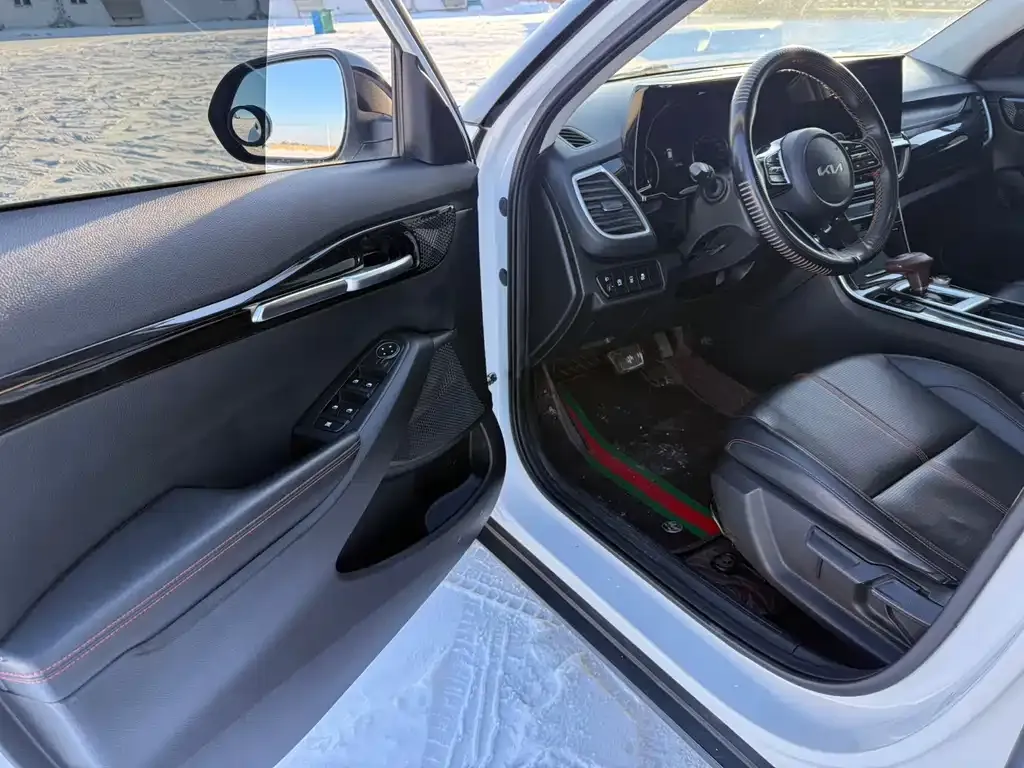 Kia KX3 — фото 9