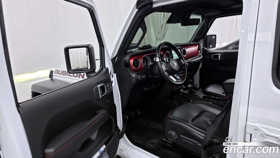 Jeep Wrangler — фото 5