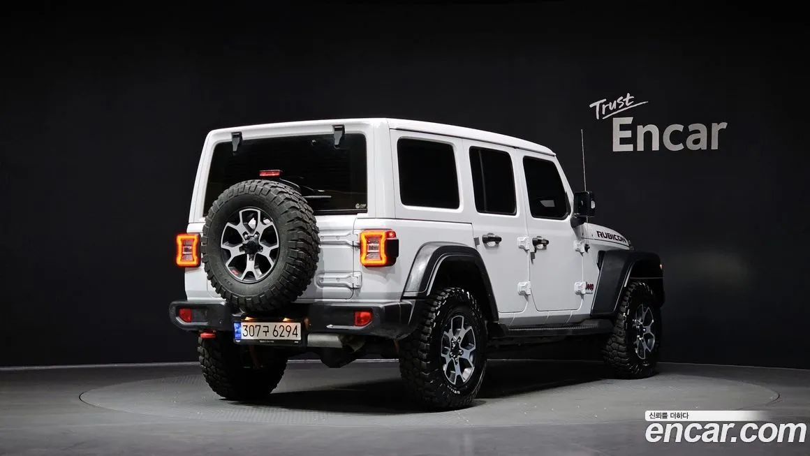 Jeep Wrangler — фото 6