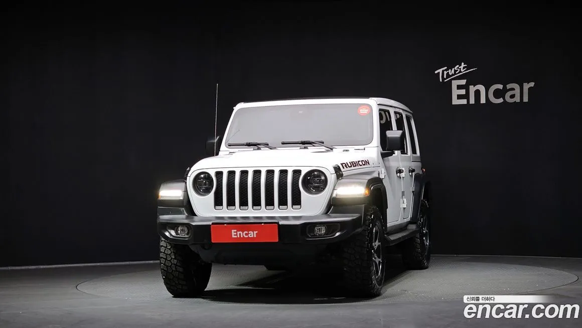 Jeep Wrangler — фото 10