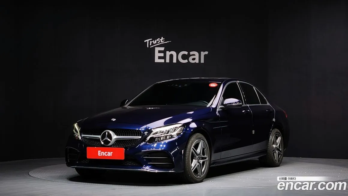 Mercedes-Benz C-Class — фото 1