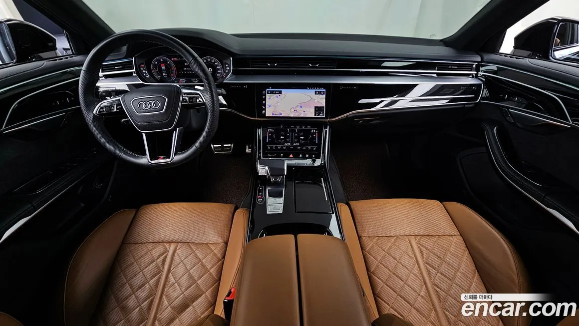 Audi A8 — фото 4