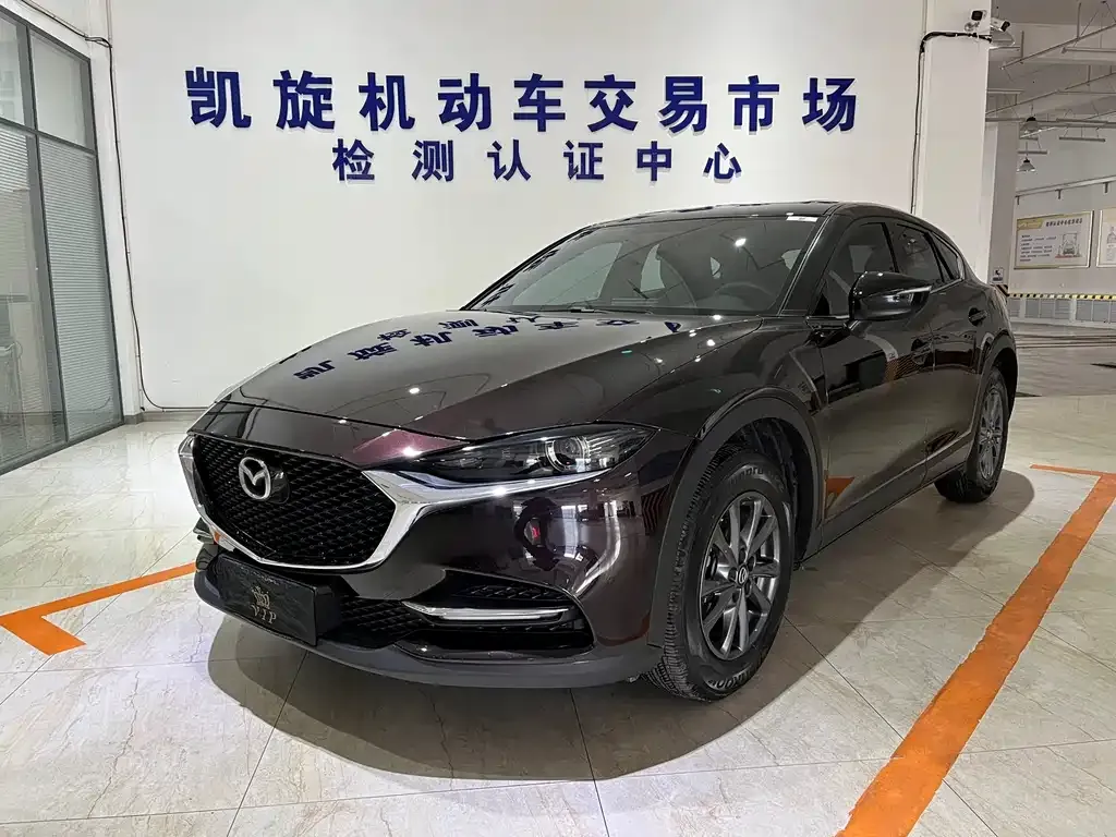 Mazda CX-4 — фото 1