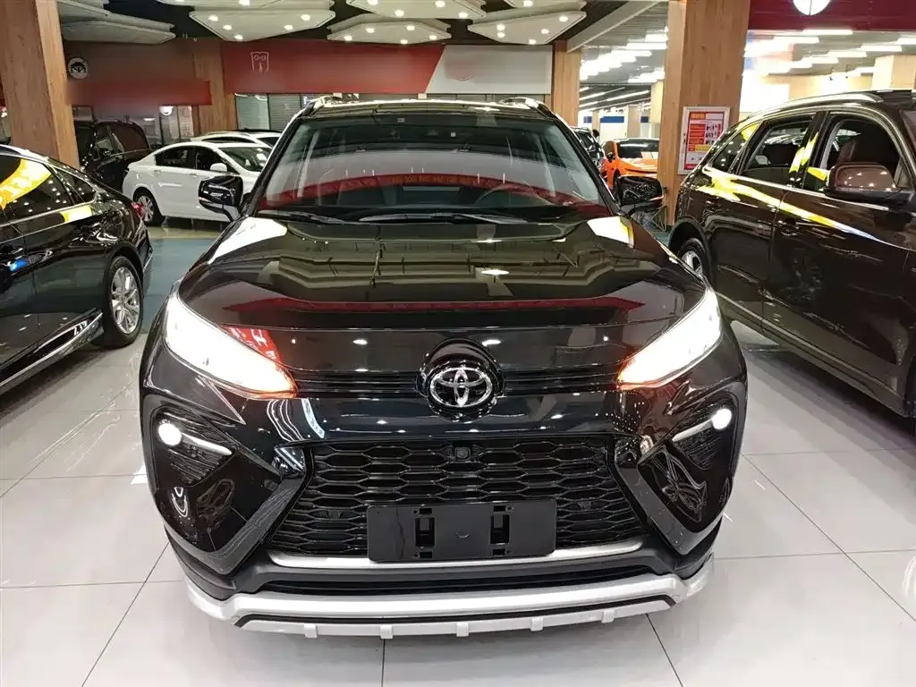 Toyota Wildlander — фото 9