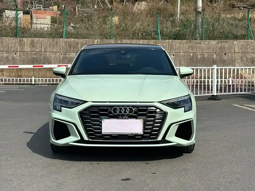 Audi A3 — фото 2