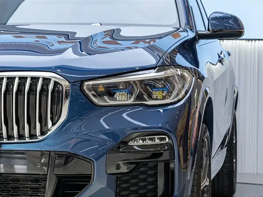 BMW X5 (Import) — фото 9