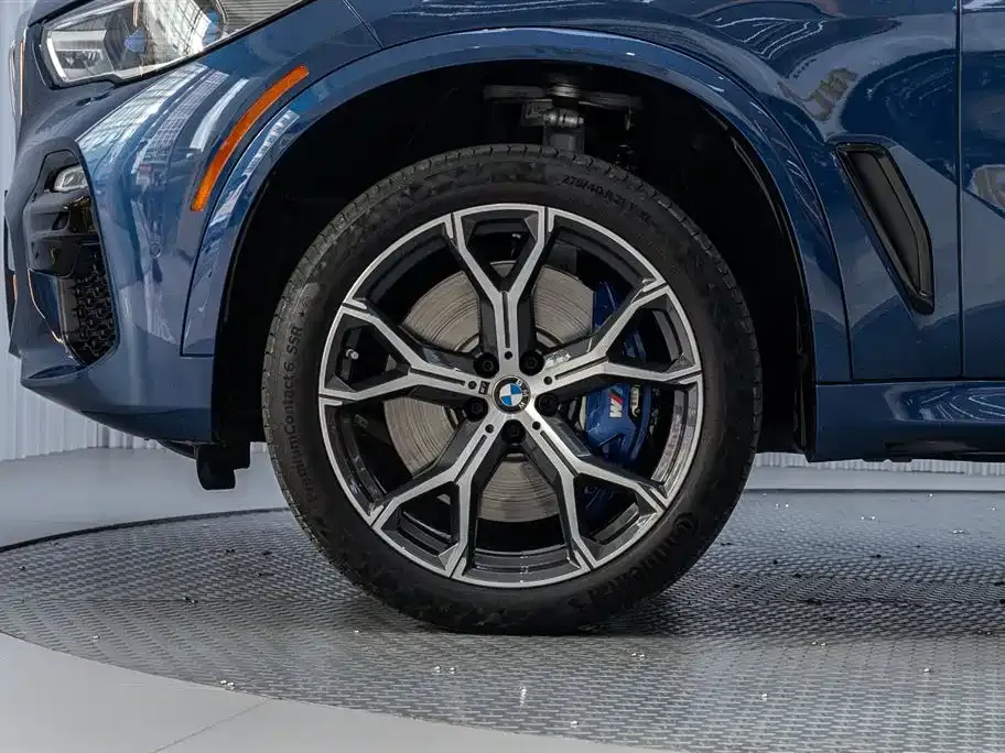BMW X5 (Import) — фото 10
