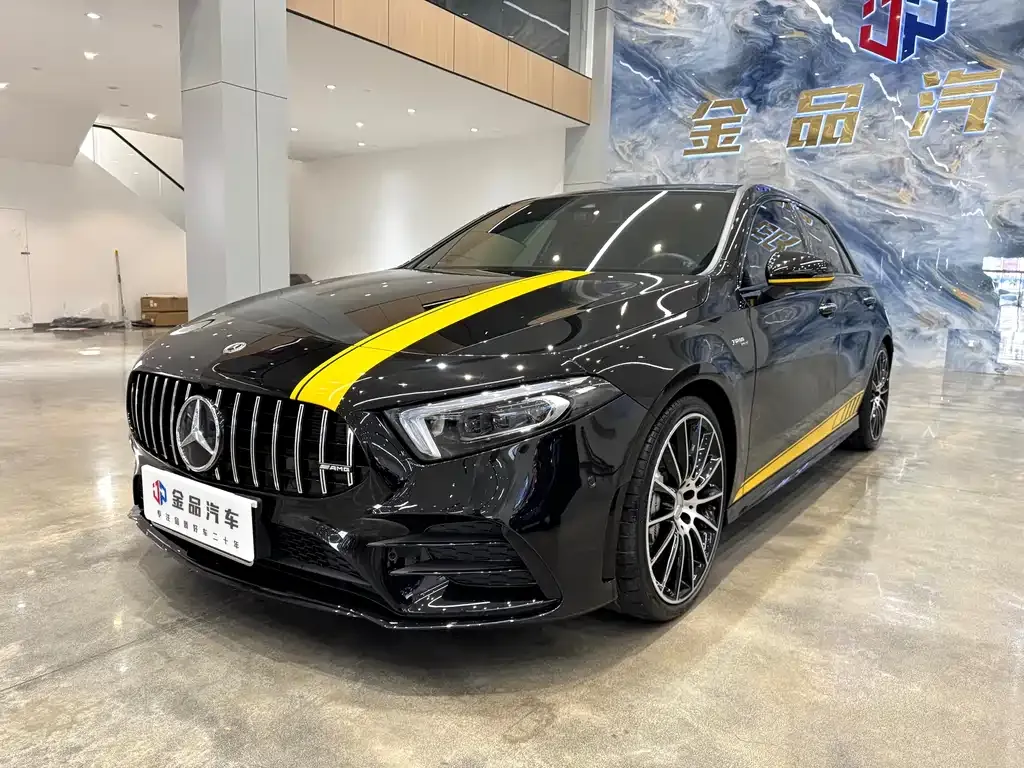 Mercedes-Benz A-Class AMG — фото 1