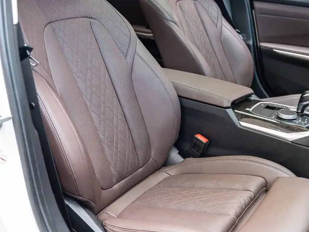BMW 3 Series — фото 10