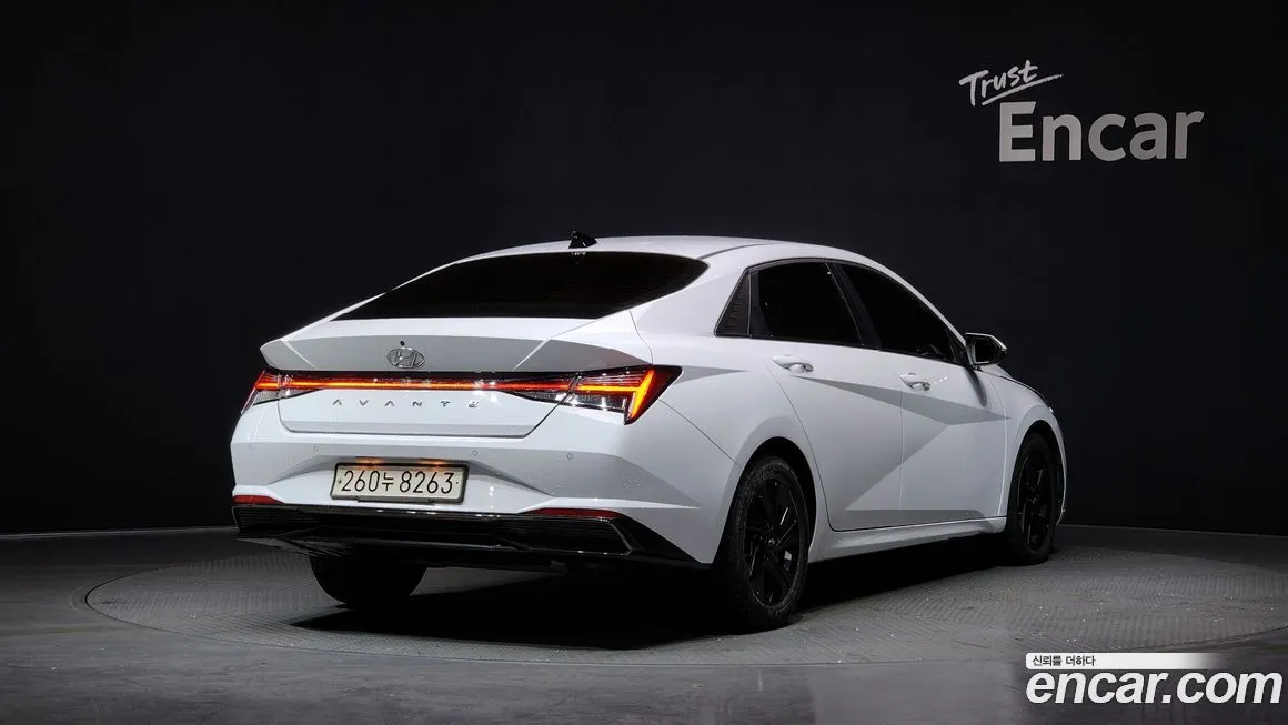 Hyundai AVANTE — фото 6
