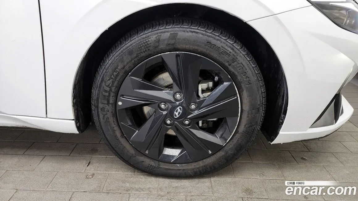 Hyundai AVANTE — фото 10