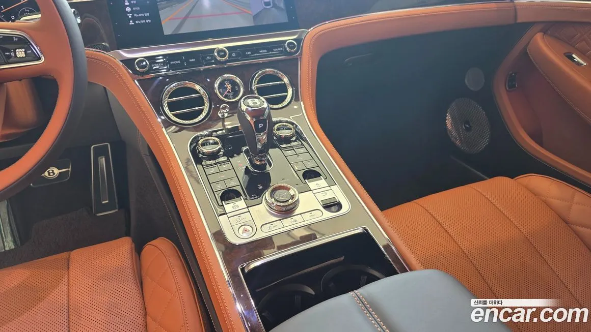 Bentley Continental — фото 9