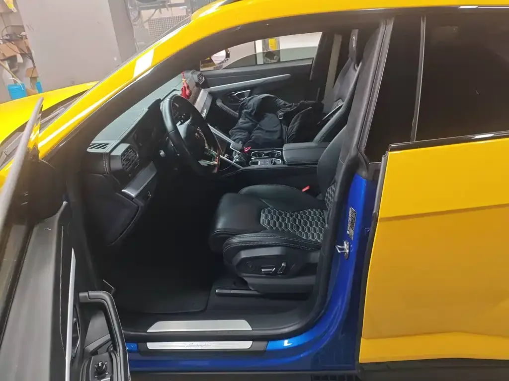 Lamborghini Urus — фото 7