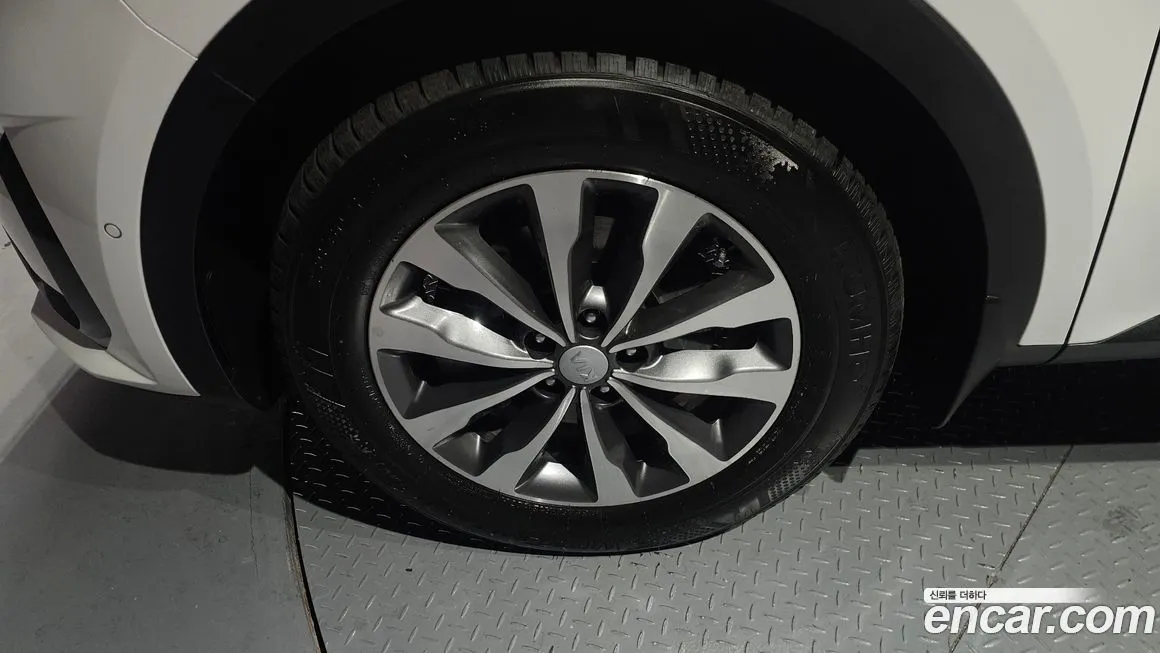 Kia Sorento — фото 10