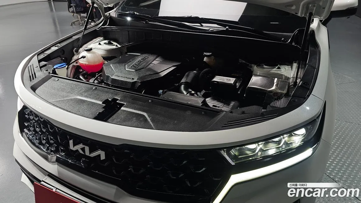 Kia Sorento — фото 9