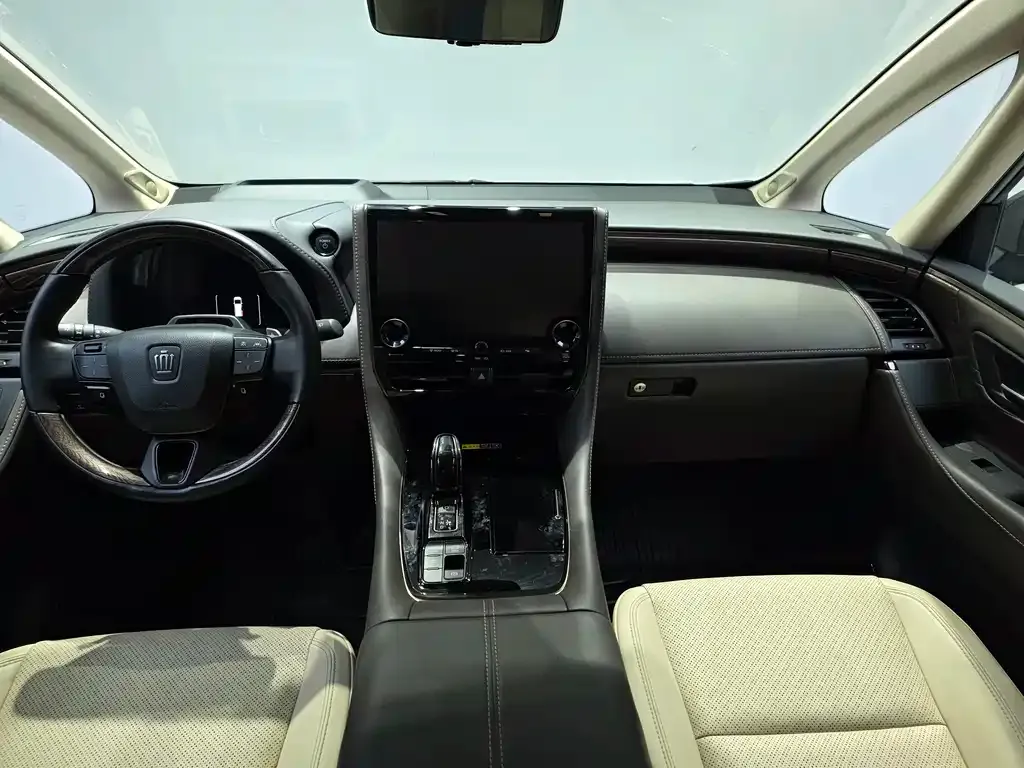 Toyota Vellfire — фото 6