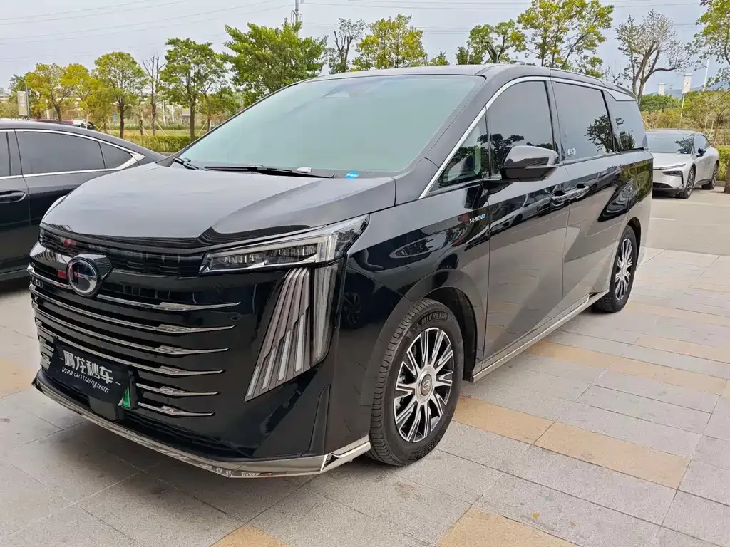 GAC Motor Trumpchi E9 — фото 1