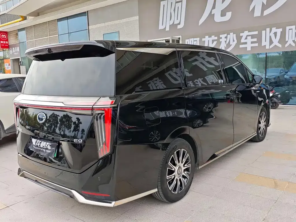 GAC Motor Trumpchi E9 — фото 8