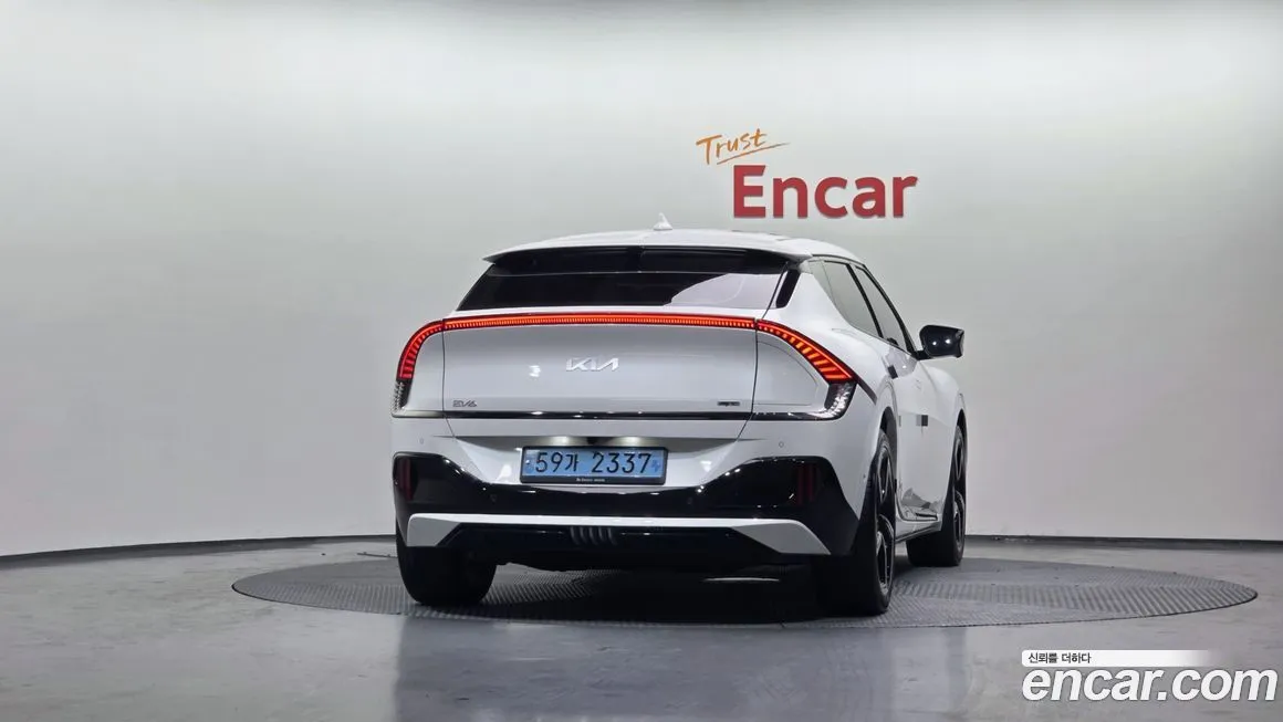 Kia EV6 — фото 3