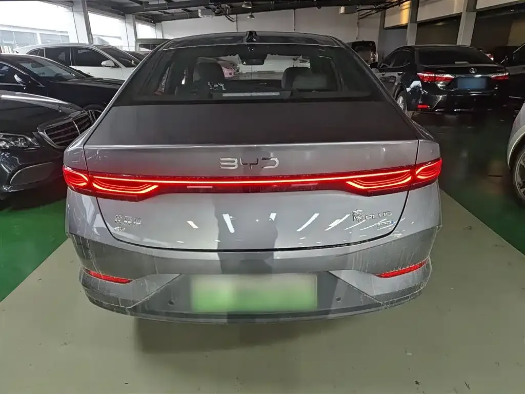 BYD Qin PLUS — фото 9