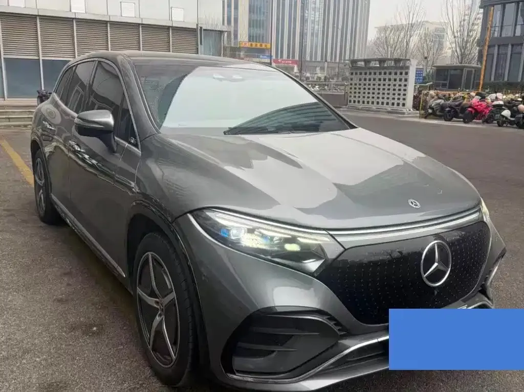 Mercedes-Benz EQS SUV — фото 2