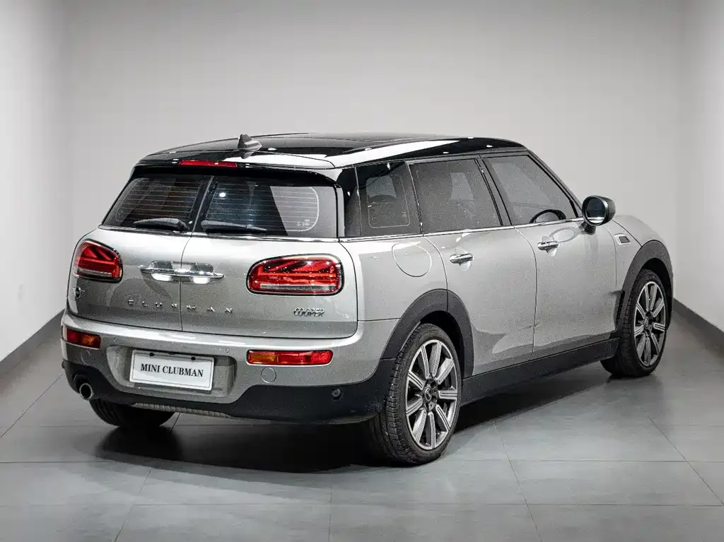 MINI Clubman — фото 9