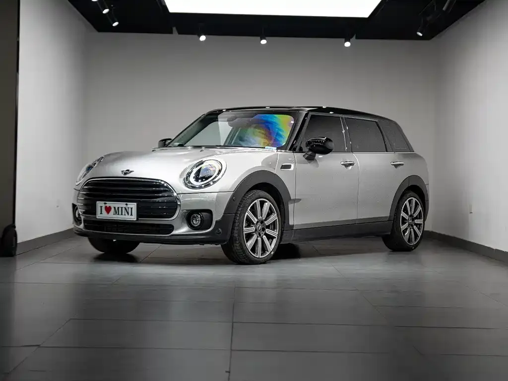 MINI Clubman — фото 5