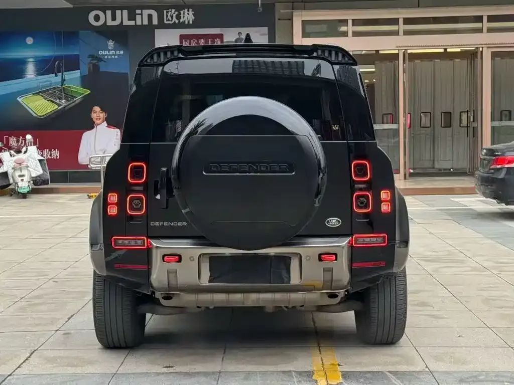 Land Rover Defender — фото 3