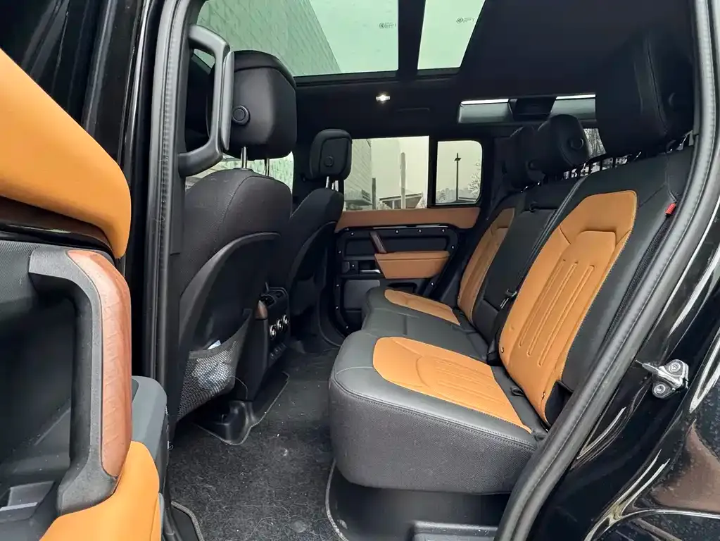 Land Rover Defender — фото 2
