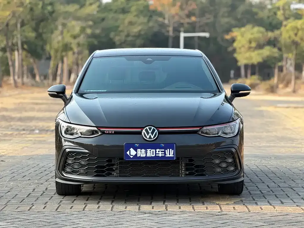 Volkswagen Golf GTI — фото 2